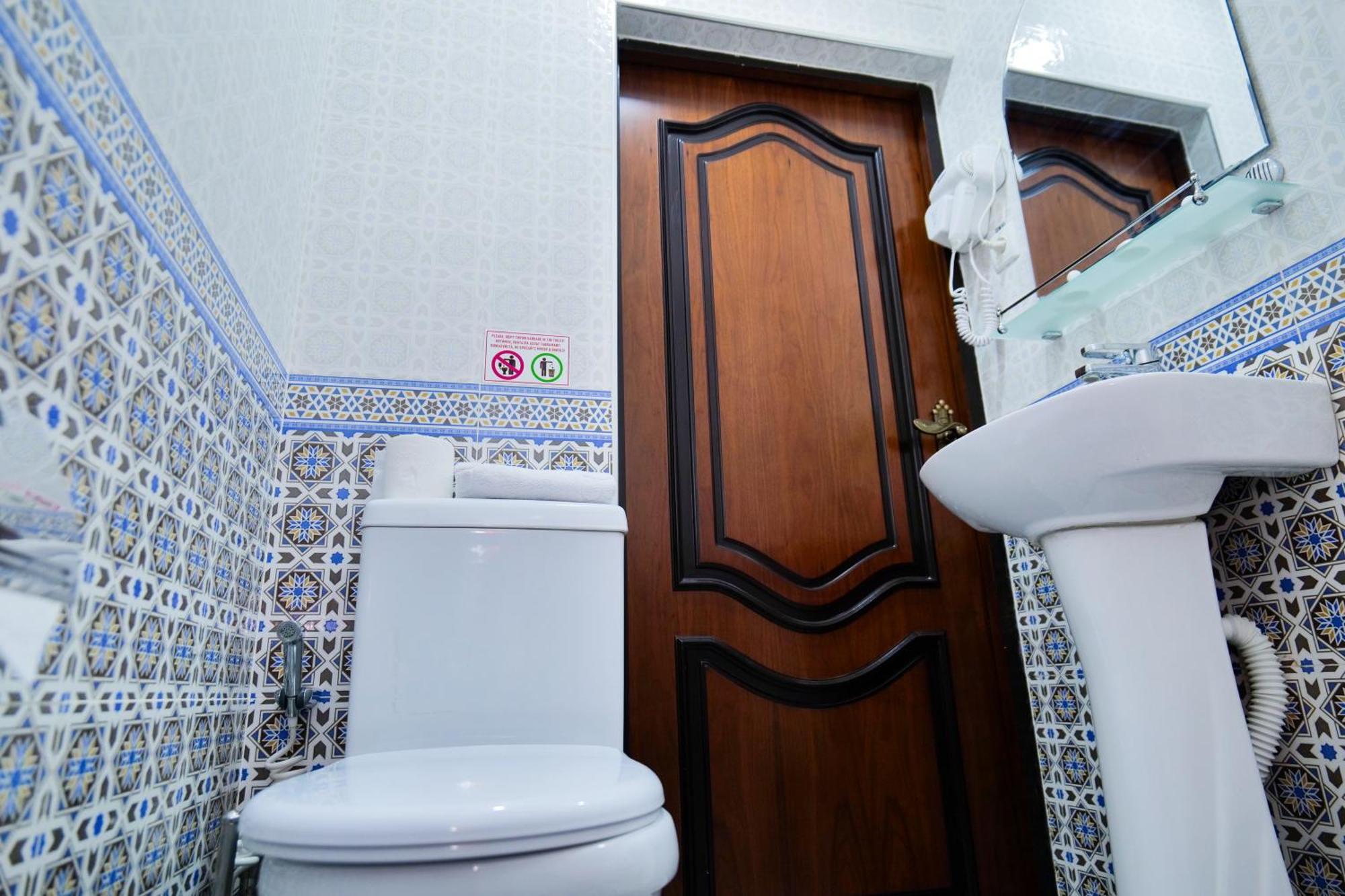 Rayyan Hotel ブハラ 部屋 写真